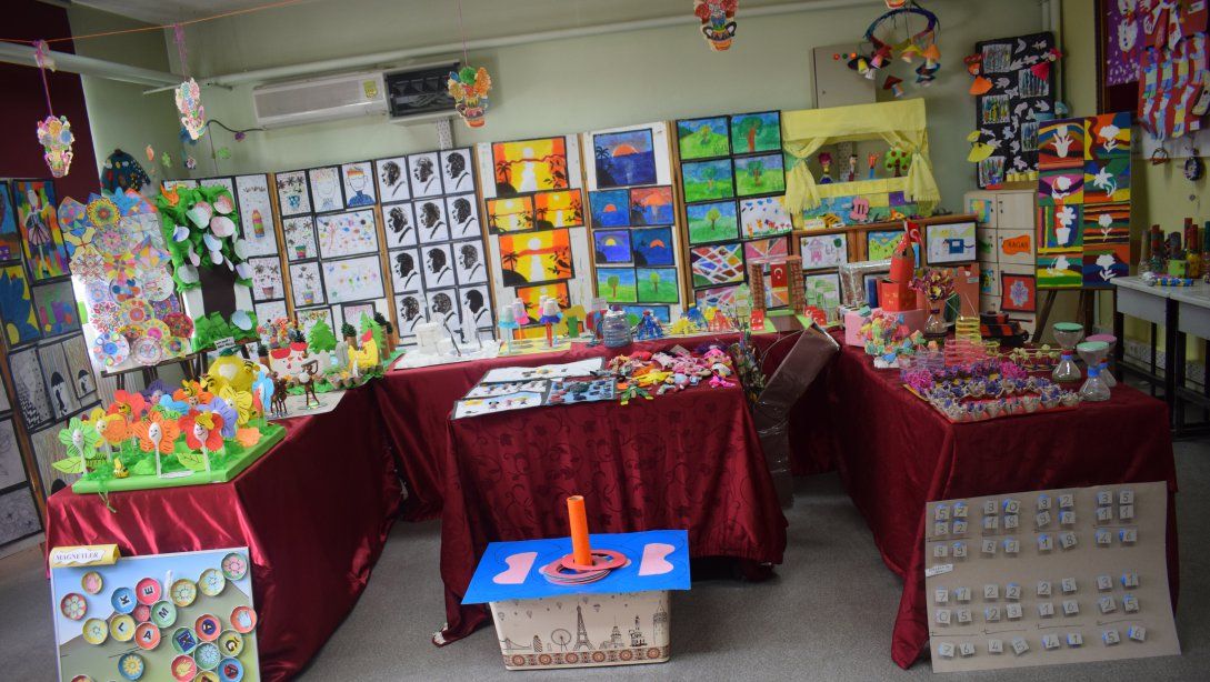 Mehmet Akif Ersoy İlkokulu Tarafından Düzenlenen "Sanat Atölyesi " Sergiye Açıldı
